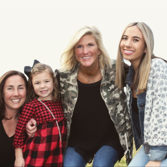 Meet your Posher, Jodi - Picture 5 of 8